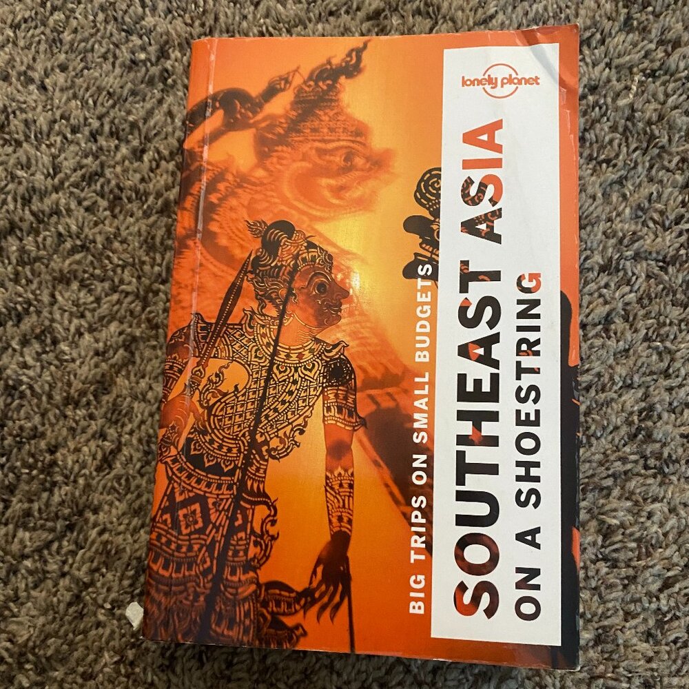 Lonely Planet Southeast Asia on a Shoestring (Lightly Used)